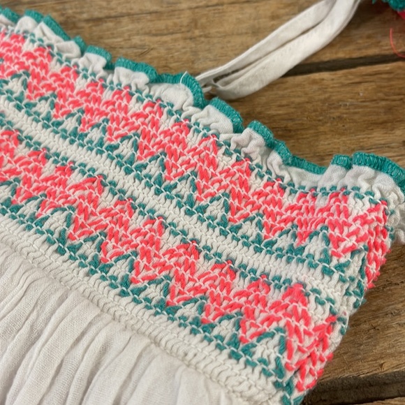 Cat and Jack size 5T cream top - Picture 3 of 5